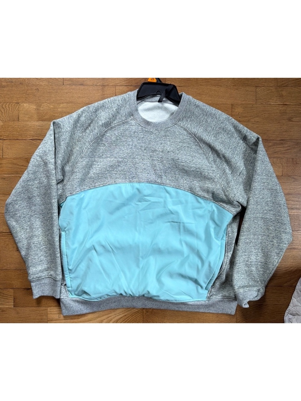 XL - Men - Fabletics Gray and Light Blue Pullover Sweatshirt